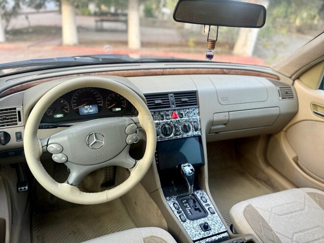 Mercedes C 240 1998, 300,121 km - 2.4 л - Bakı