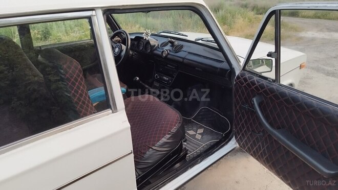 LADA (VAZ) 2106 1991, 90,000 km - 1.5 l - Yevlax