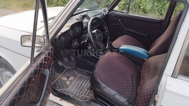 LADA (VAZ) 2106 1991, 90,000 km - 1.5 l - Yevlax