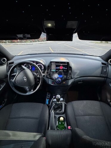 Hyundai i30 2011, 350,000 km - 1.6 l - Bakı