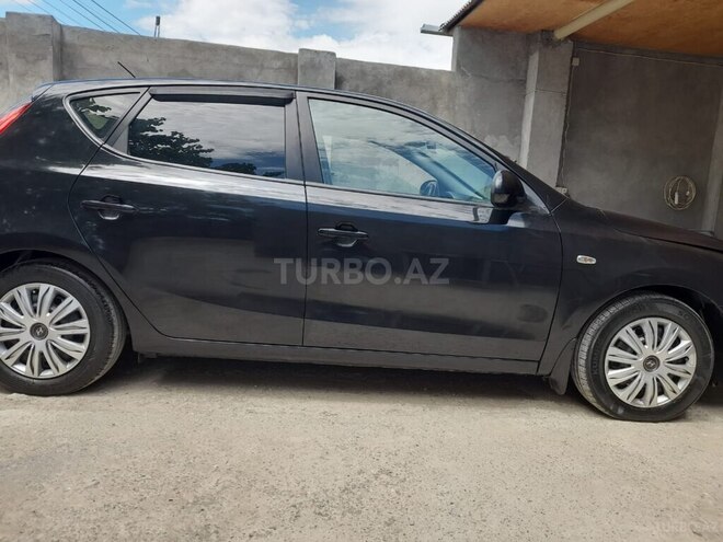 Hyundai i30 2009, 259,000 km - 1.4 l - Kürdəmir