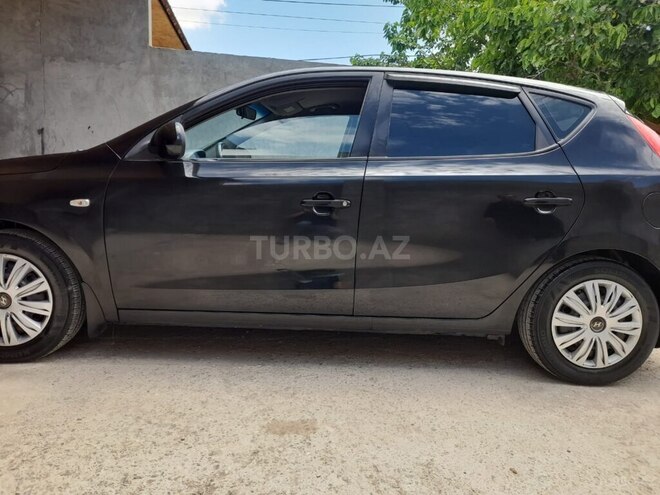 Hyundai i30 2009, 259,000 km - 1.4 l - Kürdəmir