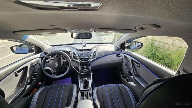 Hyundai Elantra 2015, 111,330 km - 1.8 l - Bakı