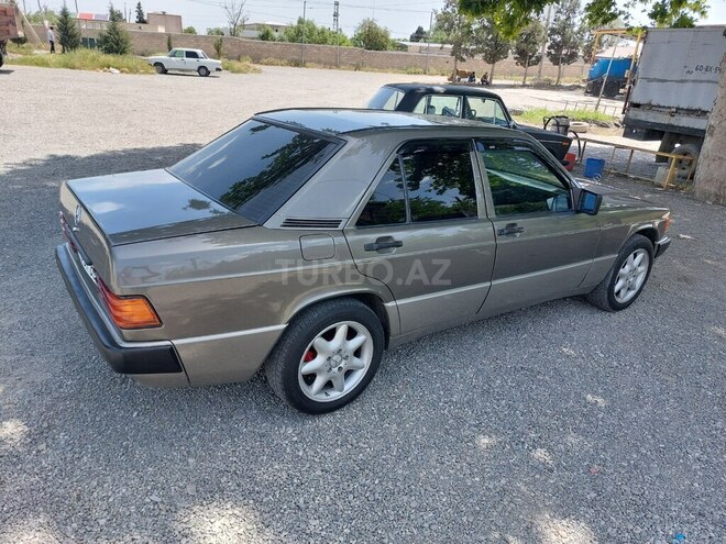 Mercedes 190 1992, 175,275 km - 2.0 л - Bərdə