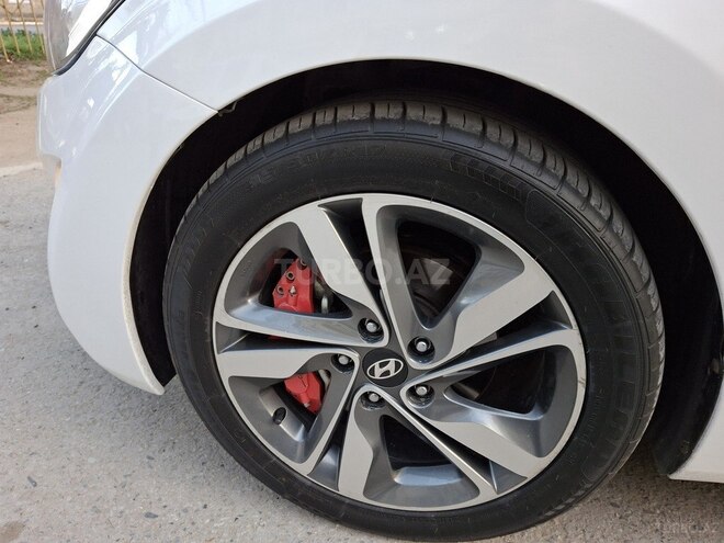 Hyundai Elantra 2015, 189,069 km - 1.8 l - Sumqayıt