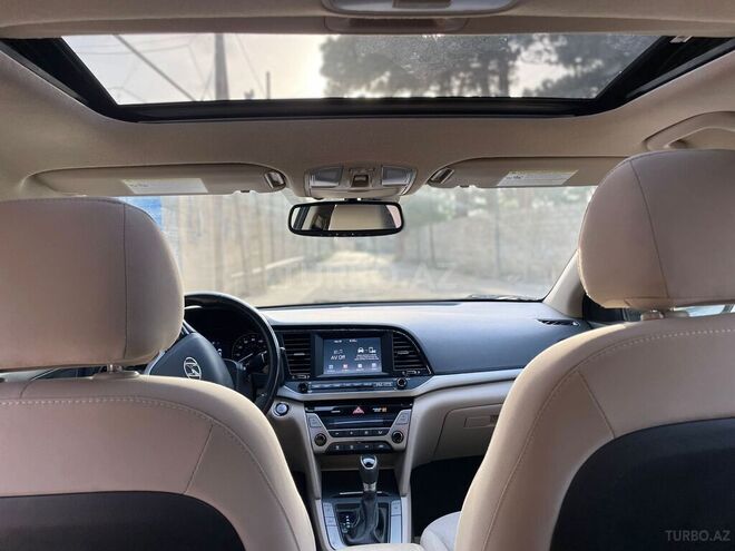 Hyundai Elantra 2016, 138,404 km - 2.0 l - Bakı