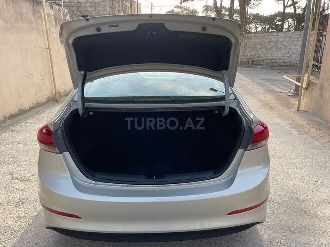 Hyundai Elantra 2016, 138,404 km - 2.0 l - Bakı