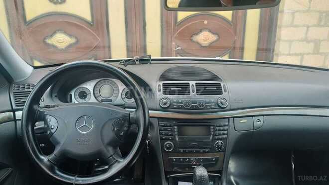 Mercedes E 240 2002, 308,713 km - 2.6 l - Salyan