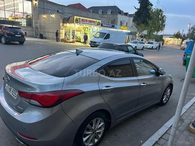 Hyundai Avante 2015, 241,299 km - 1.6 l - Göygöl