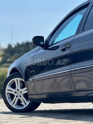 Mercedes E 220 d 2006, 333,111 km - 2.2 l - Bakı