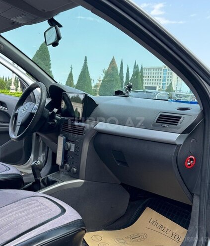 Opel Astra 2006, 276,599 km - 1.4 l - Gəncə