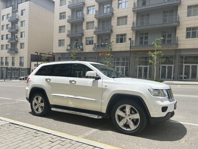 Jeep Grand Cherokee 2012, 249,000 km - 3.6 л - Bakı