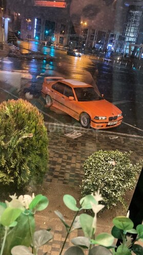 BMW 318 1993, 434,000 km - 1.8 l - Bakı