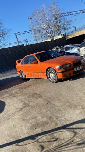 BMW 318 1993, 434,000 km - 1.8 l - Bakı