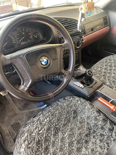 BMW 318 1993, 434,000 km - 1.8 l - Bakı