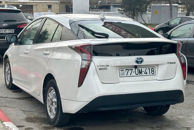 Toyota Prius 2018, 110,000 km - 1.8 l - Bakı