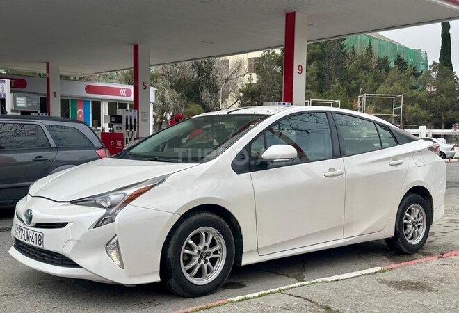 Toyota Prius 2018, 110,000 km - 1.8 l - Bakı