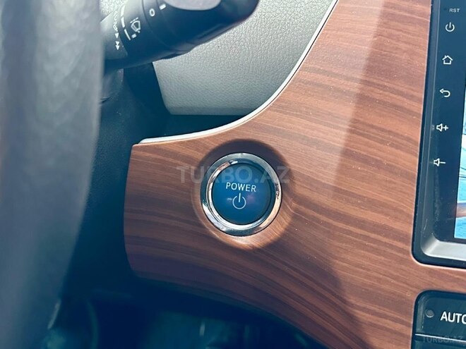 Toyota Prius 2018, 110,000 km - 1.8 l - Bakı
