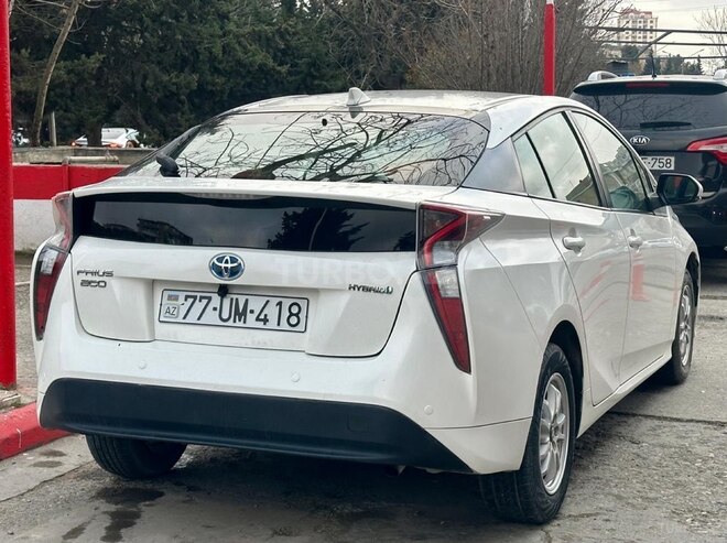 Toyota Prius 2018, 110,000 km - 1.8 l - Bakı