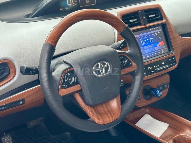 Toyota Prius 2018, 110,000 km - 1.8 l - Bakı