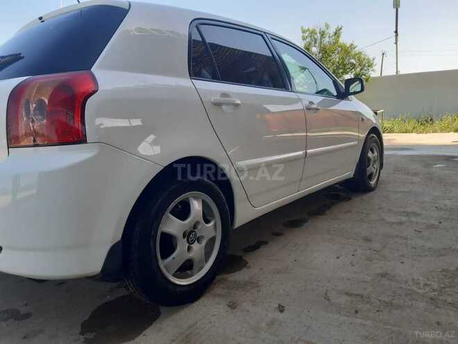 Toyota Corolla 2005, 256,000 km - 1.6 l - Ağstafa