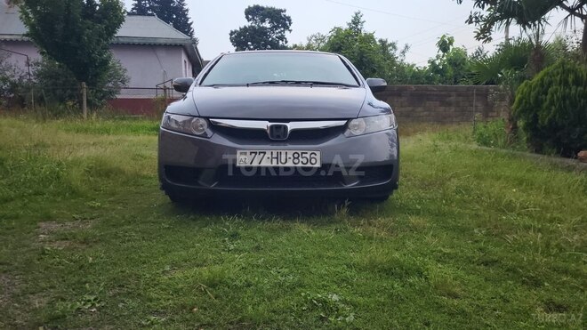 Honda Civic 2009, 238,000 km - 1.3 l - Şəmkir