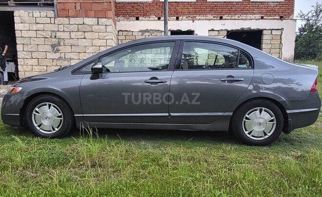 Honda Civic 2009, 238,000 km - 1.3 l - Şəmkir