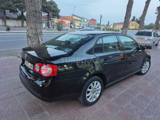 Volkswagen Jetta 2010, 179,000 km - 1.6 л - Bakı
