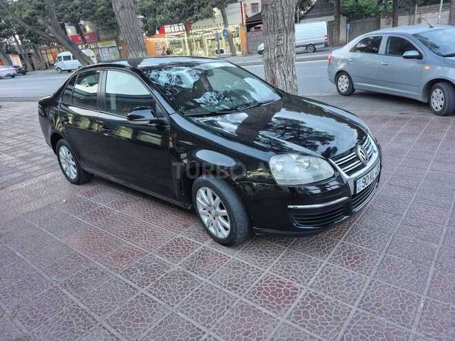 Volkswagen Jetta 2010, 179,000 km - 1.6 л - Bakı