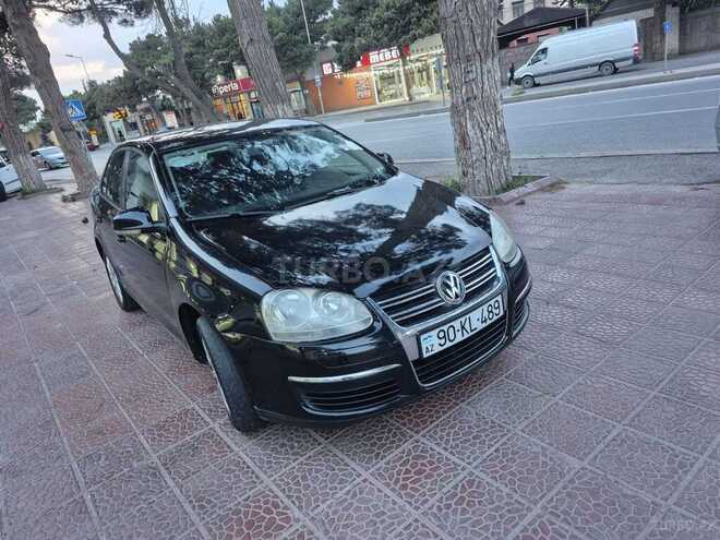 Volkswagen Jetta 2010, 179,000 km - 1.6 л - Bakı