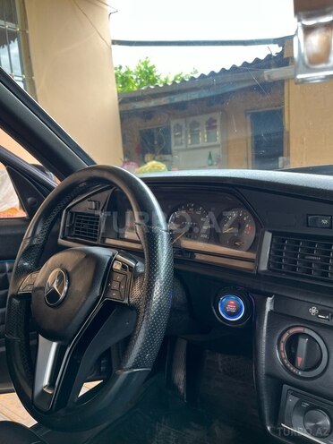 Mercedes 190 1991, 295,000 km - 2.0 л - Bərdə