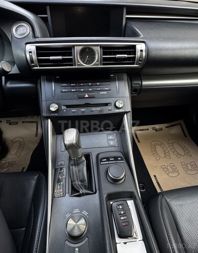 Lexus IS 250 2015, 214,355 km - 2.5 л - Bakı