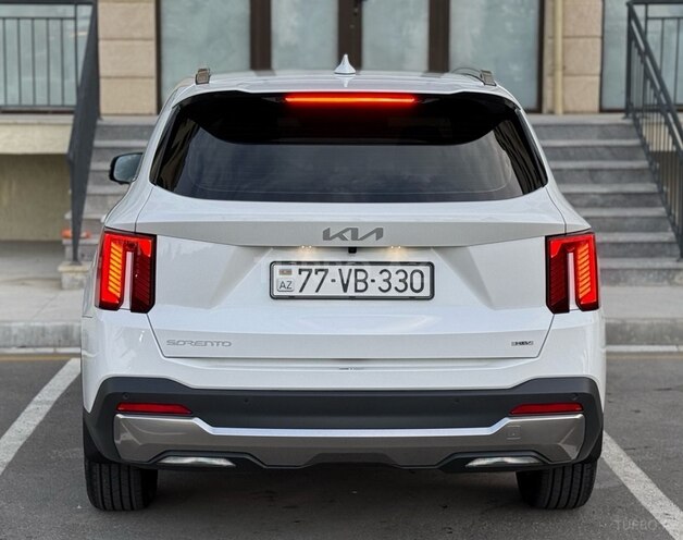 Kia Sorento 2024, 15,000 km - 1.6 l - Sumqayıt