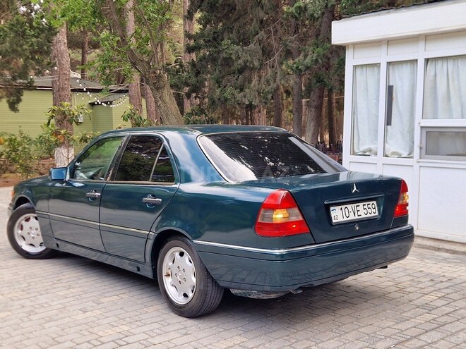 Mercedes C 180 1996, 245,786 km - 1.8 л - Sumqayıt
