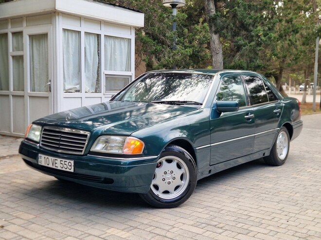 Mercedes C 180 1996, 245,786 km - 1.8 л - Sumqayıt
