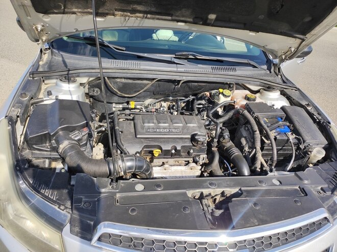 Chevrolet Cruze 2011, 225,000 km - 1.4 l - Gəncə