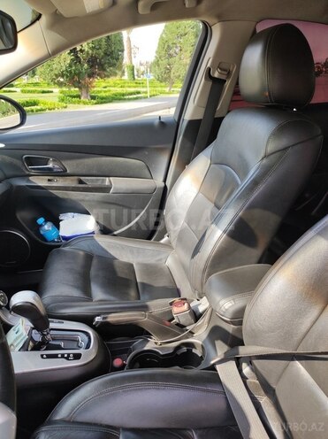 Chevrolet Cruze 2011, 225,000 km - 1.4 l - Gəncə