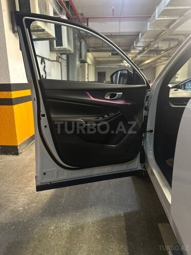 Changan CS 55 Plus 2025, 0 km - 1.5 л - Bakı