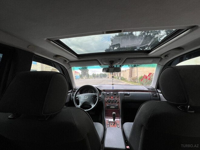Mercedes E 220 d 2001, 533,000 km - 2.2 l - Tovuz