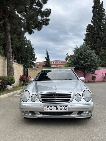 Mercedes E 220 d 2001, 533,000 km - 2.2 l - Tovuz
