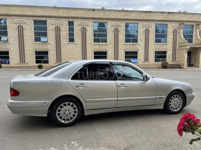 Mercedes E 220 d 2001, 533,000 km - 2.2 l - Tovuz