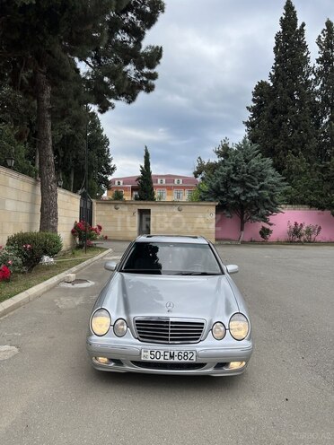 Mercedes E 220 d 2001, 533,000 km - 2.2 l - Tovuz