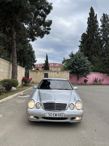 Mercedes E 220 d 2001, 533,000 km - 2.2 l - Tovuz