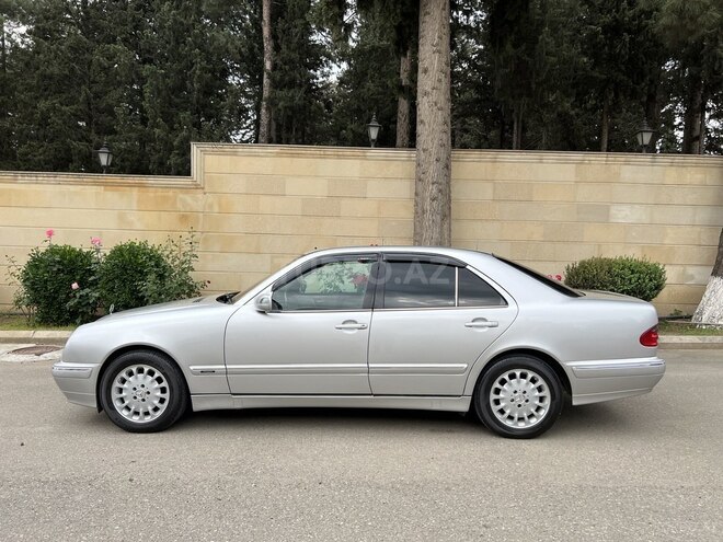 Mercedes E 220 d 2001, 533,000 km - 2.2 l - Tovuz