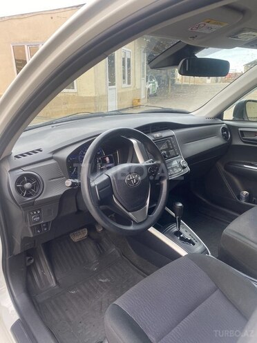Toyota Corolla Fielder 2019, 98,000 km - 1.5 л - Bakı