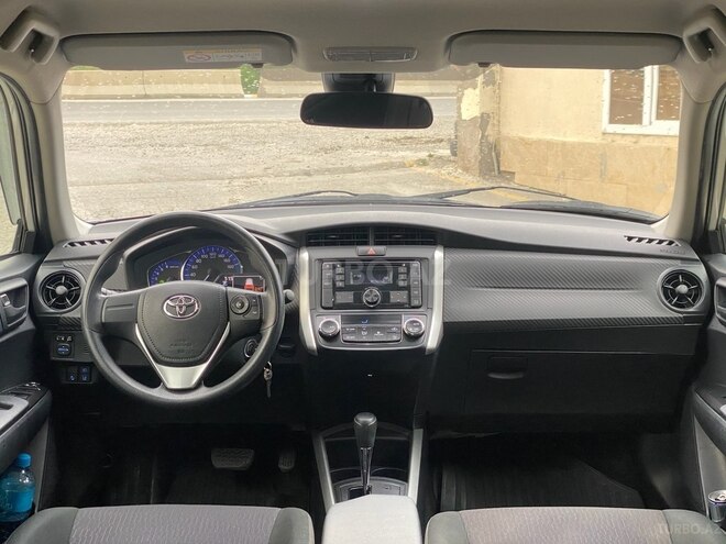 Toyota Corolla Fielder 2019, 98,000 km - 1.5 л - Bakı