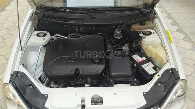 LADA (VAZ) Priora 2015, 137,000 km - 1.6 l - Yevlax