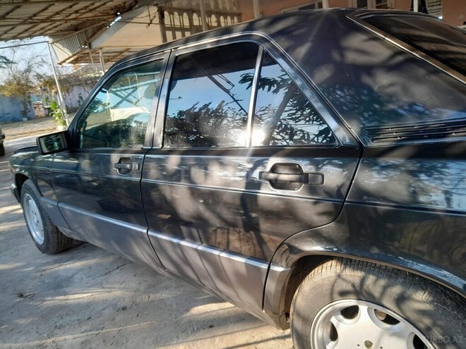 Mercedes 190 1992, 90,100 km - 2.0 l - Sabirabad