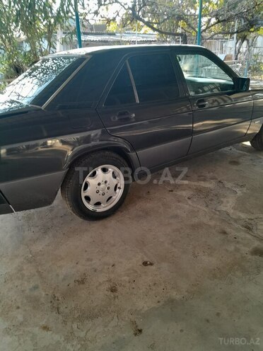 Mercedes 190 1992, 90,100 km - 2.0 l - Sabirabad