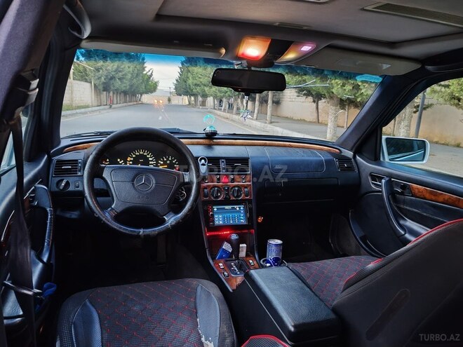 Mercedes C 220 1995, 220,000 km - 2.2 l - Bakı